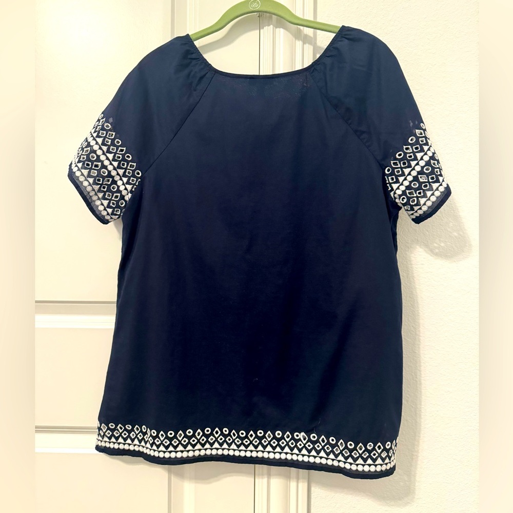 Talbots Embroidered Trim Top - Picture 4 of 7